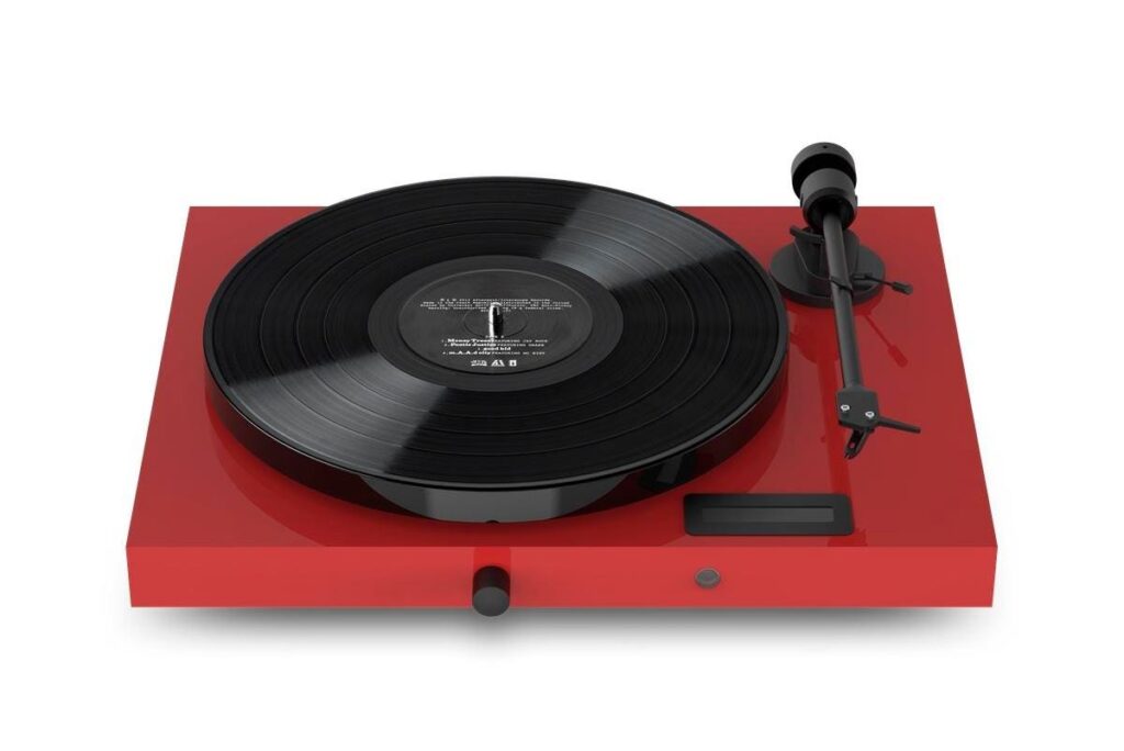 Pro-Ject Presses Go On Its Juke Box E1 Turntable And Amplifier